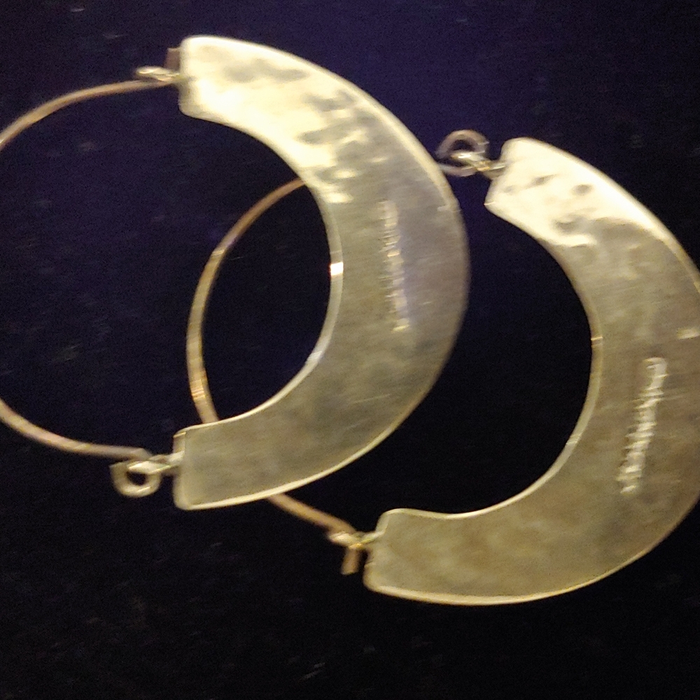 Earrings - Picture 2 of 3